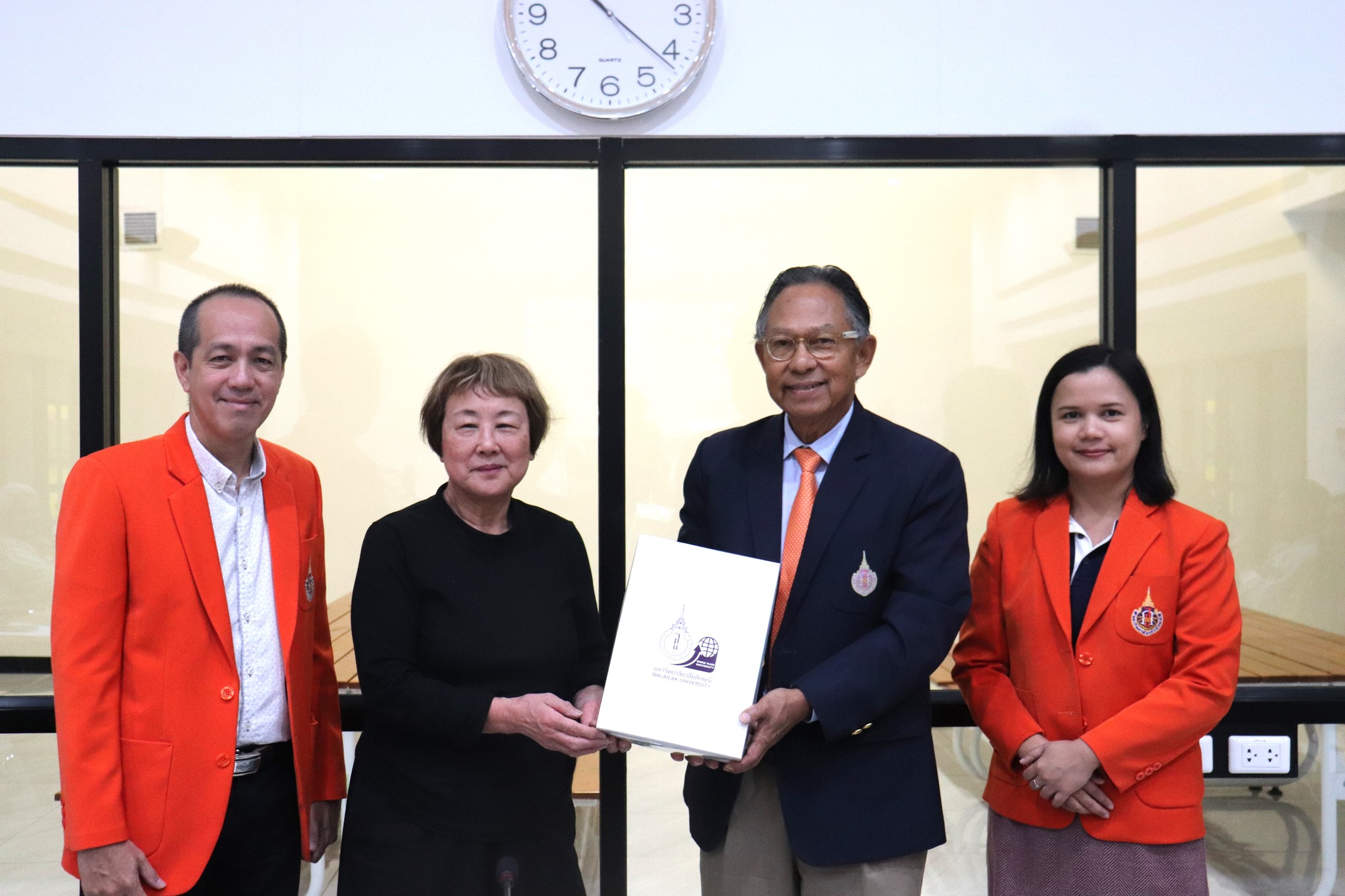 ต้อนรับ Prof. Dr. Beniko Mason จากประเทศญี่ปุ่น