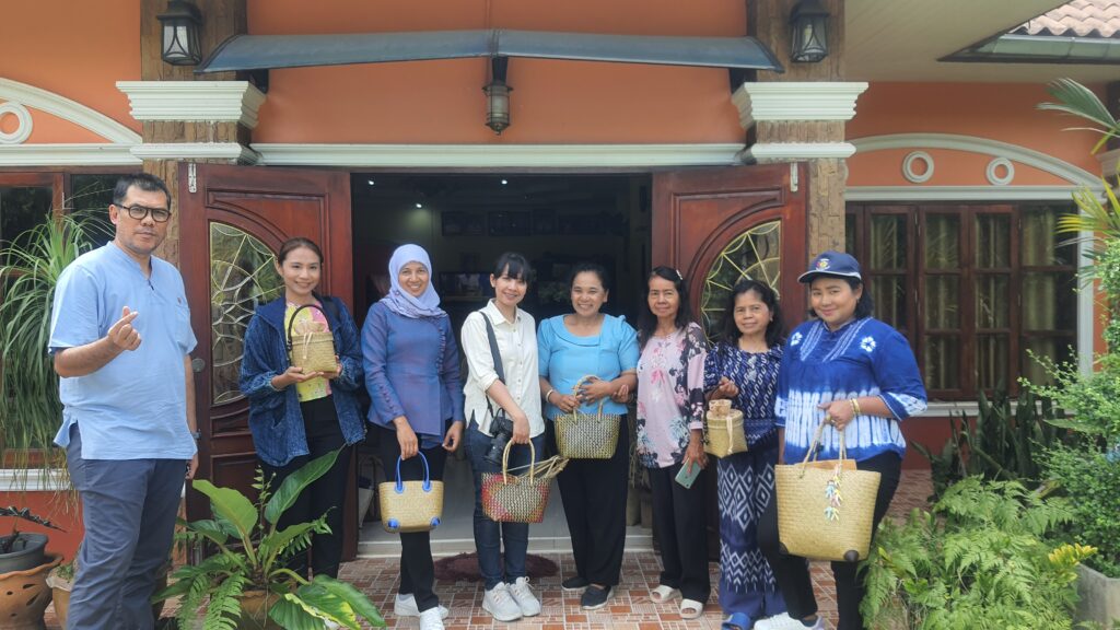 กระจูดควนเคร็ง